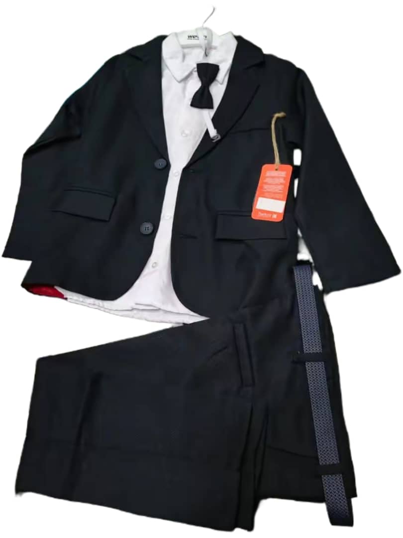 Ensemble costume enfant de 6ans